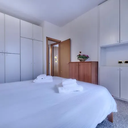 In Centro Apartment Lierna