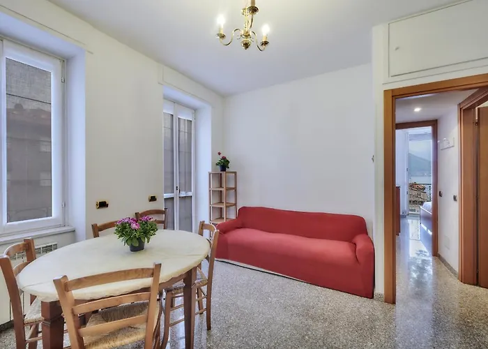 In Centro Apartment Lierna