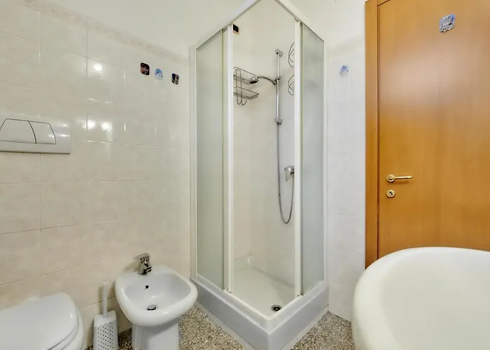 In Centro Apartment Lierna